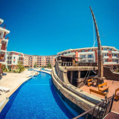 Апартаменты Privilege Fort Beach Apartments Елените бассейн