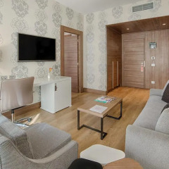 Отель NH Collection Milano President 5* Полулюкс с различными типами кроватей фото 20