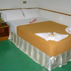 Grand Tower Hotel 2* Стандартный номер с двуспальной кроватью