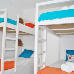 Ale-Hop Albufeira Hostel Кровать в общем номере с двухъярусной кроватью фото 4