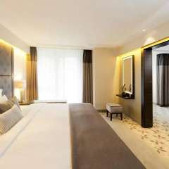 Отель Pullman Munich 4* Улучшенный люкс с различными типами кроватей фото 8