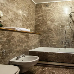 Отель Milan Royal Suites - Centro Duomo ванная
