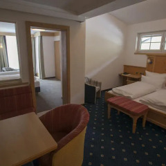 Hotel Tirolerhof 4* Стандартный семейный номер с 2 отдельными кроватями фото 2