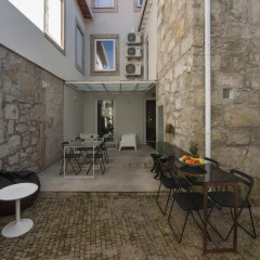 Отель Fine Arts Guesthouse