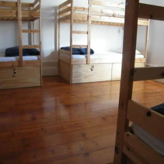 Garden House Hostel Кровать в общем номере двухъярусные кровати фото 2