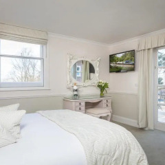 Отель Tasburgh House 4* Улучшенный номер с различными типами кроватей фото 3