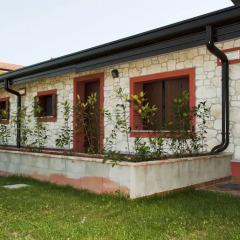 Отель Agriturismo Alla Pietra Bianca Палаццоло-делло-Стелла с домашними животными