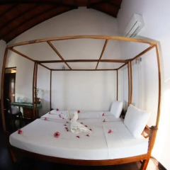 Отель Lahiru Villa 2* Стандартный номер с различными типами кроватей фото 10