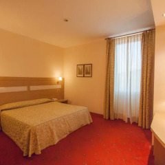 Hotel Laurentia 3* Стандартный номер с различными типами кроватей фото 15