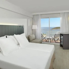Апартаменты Sol House The Studio Calviá Beach комната для гостей фото 5