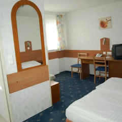 Hotel Terminus Vienna 2* Стандартный номер с разными типами кроватей