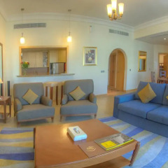 Отель Royal Club at Palm Jumeirah Апартаменты с двуспальной кроватью фото 17