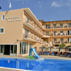 Magda Hotel бассейн фото 3