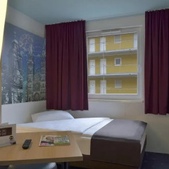 B&B Hotel Nürnberg-City 2* Стандартный номер с различными типами кроватей фото 2