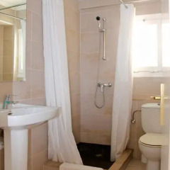 Hotel Gabarda & Gil 2* Улучшенный номер с различными типами кроватей фото 13