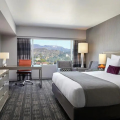 Loews Hollywood Hotel 4* Стандартный номер с различными типами кроватей фото 3