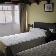Отель Hostal Hotil Стандартный номер с двуспальной кроватью фото 21