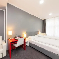 Select Hotel Berlin Gendarmenmarkt 4* Улучшенный номер с двуспальной кроватью фото 5