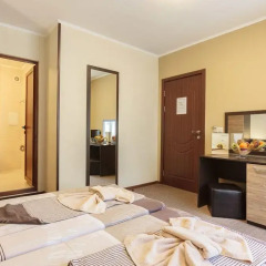 Отель Villa Brigantina сейф в номере