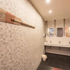 Fin Hostel Co Working Кровать в общем номере с двухъярусной кроватью фото 7
