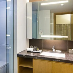 Отель Somerset Riverview Chengdu 4* Представительский номер с различными типами кроватей фото 6