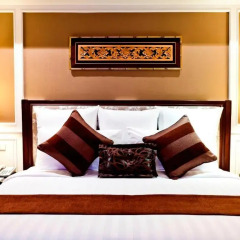 Отель Royal Princess Larn Luang 4* Люкс с различными типами кроватей фото 8