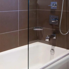 Отель Novotel New York Times Square США, Нью-Йорк - отзывы, цены и фото номеров - забронировать отель Novotel New York Times Square онлайн ванная