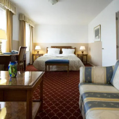 Milling Hotel Plaza 4* Стандартный номер с двуспальной кроватью фото 8