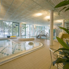 Отель Holiday Centre Huhmari Йоенсуу бассейн фото 2