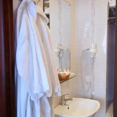 Отель Cronwell Ника Центр 3* Апартаменты фото 12