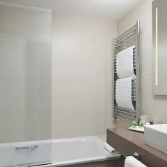 Отель NH Madrid Atocha 3* Стандартный номер с различными типами кроватей фото 6