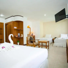 Отель Baan Paradise 2* Стандартный семейный номер с двуспальной кроватью фото 6
