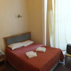 Lonsdale Hotel 2* Номер с общей ванной комнатой с различными типами кроватей (общая ванная комната) фото 3
