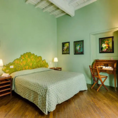 Отель Casa Howard Guest House Rome (Capo Le Case) 3* Номер Делюкс с различными типами кроватей фото 7