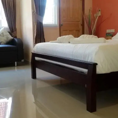 Отель Patamnak Beach Guesthouse 3* Стандартный номер с различными типами кроватей фото 5