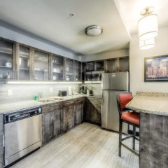 Отель Staybridge Suites University Area Osu 3* Люкс с различными типами кроватей фото 9