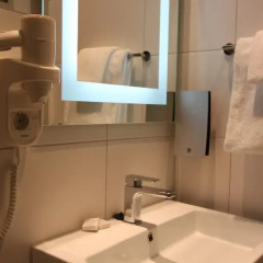 Thon Hotel Maritim 3* Стандартный номер с двуспальной кроватью