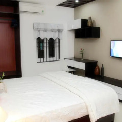 Отель Huong My Homestay Стандартный номер с различными типами кроватей фото 6