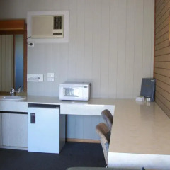 Отель Country Home Motor Inn 3* Стандартный номер с различными типами кроватей фото 8