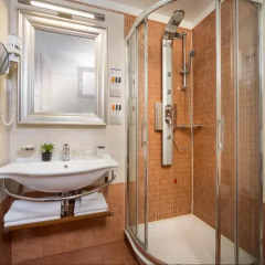 Best Western Premier Hotel Astoria 4* Люкс с разными типами кроватей фото 11