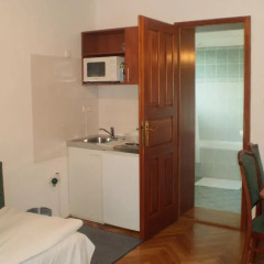 Helios Hotel Pension 3* Апартаменты с различными типами кроватей фото 10
