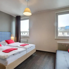 Отель MEININGER Hotel München City Center Германия, Мюнхен - 2 отзыва об отеле, цены и фото номеров - забронировать отель MEININGER Hotel München City Center онлайн комната для гостей фото 3
