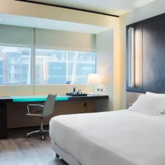 Отель NH Venezia Laguna Palace 4* Стандартный номер с различными типами кроватей фото 4