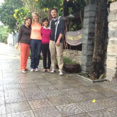 Отель Quang Xuong Homestay спортивное сооружение