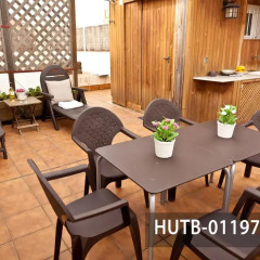 Отель Fira Turistic House Оспиталет-де-Льобрегат бассейн
