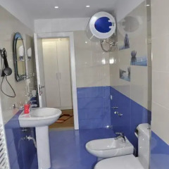 Отель Natea Apartments Албания, Тирана - отзывы, цены и фото номеров - забронировать отель Natea Apartments онлайн ванная