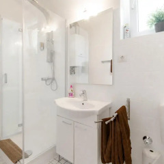 Отель Downtown Suite ванная