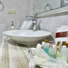 Elevres Stone House Hotel 4* Люкс повышенной комфортности с различными типами кроватей фото 28