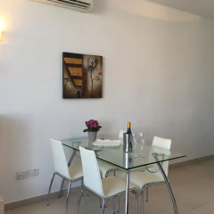 Отель Saint Julian's - Sea View Apartments Мальта, Сан Джулианс - отзывы, цены и фото номеров - забронировать отель Saint Julian's - Sea View Apartments онлайн комната для гостей фото 3