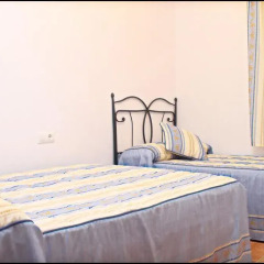 Отель Chalet Arroyo Испания, Кониль-де-ла-Фронтера - отзывы, цены и фото номеров - забронировать отель Chalet Arroyo онлайн комната для гостей фото 3